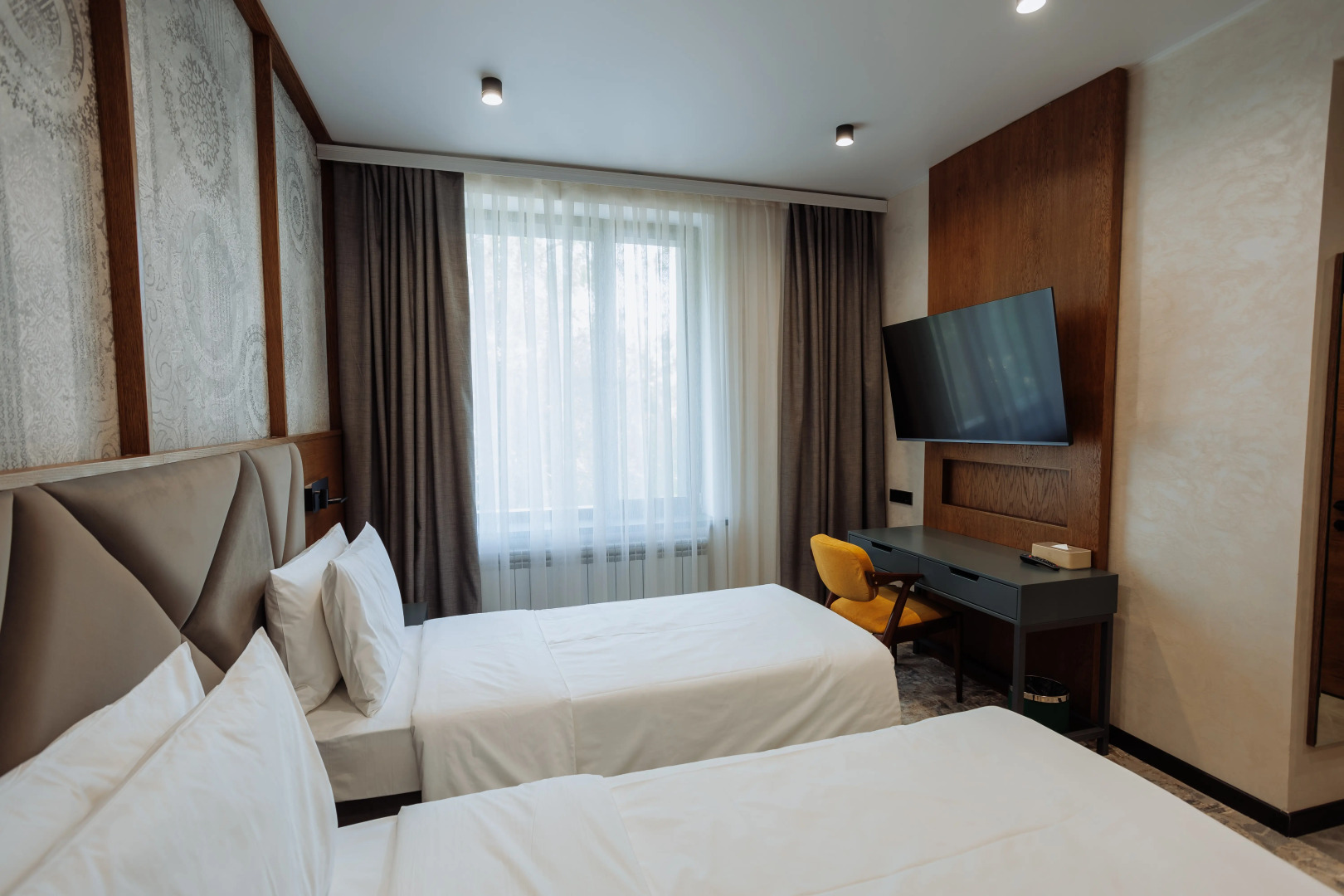 Отель Aurum Garden