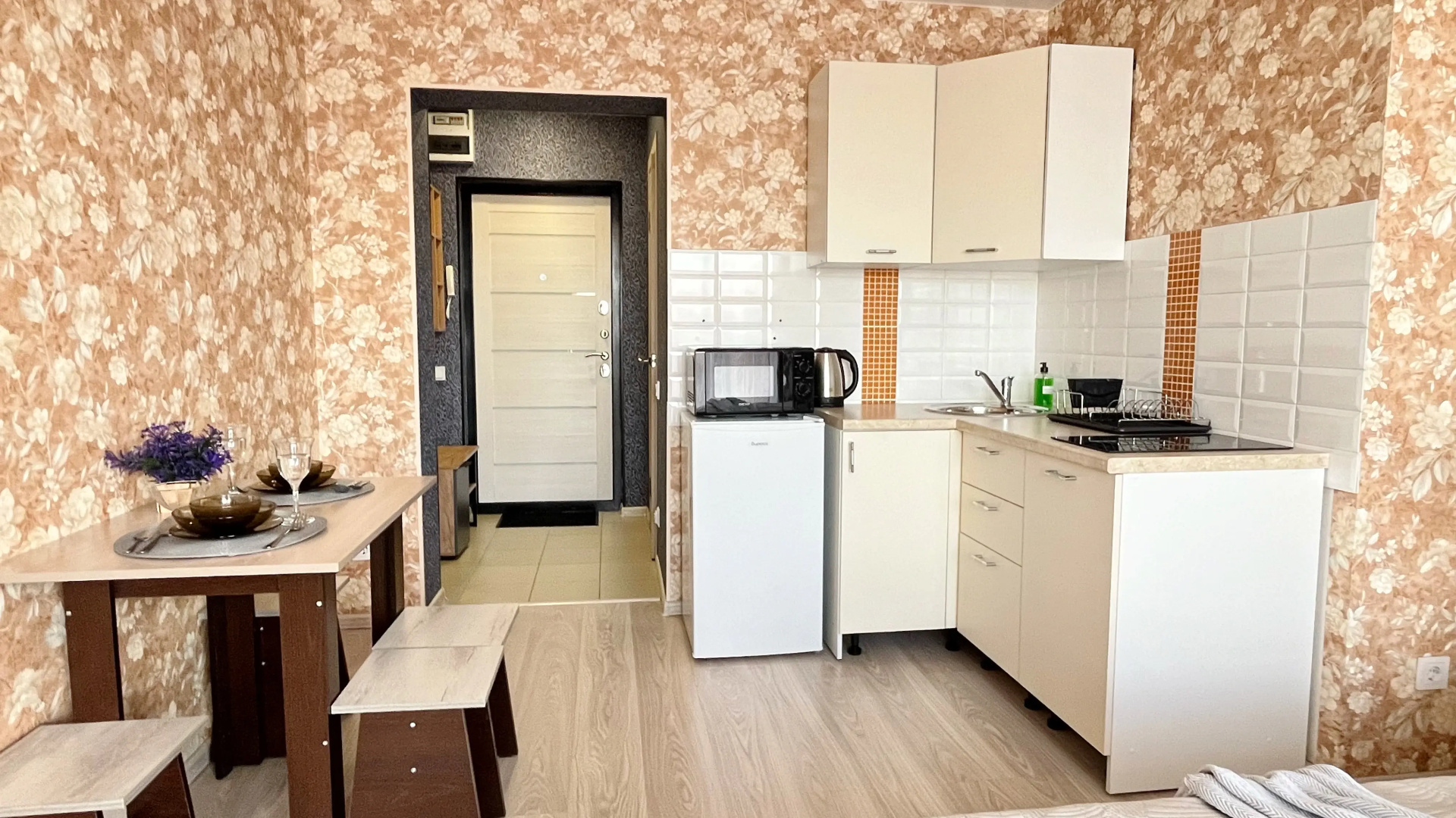 Квартира Студия рядом с Аэропортом на Пискунова