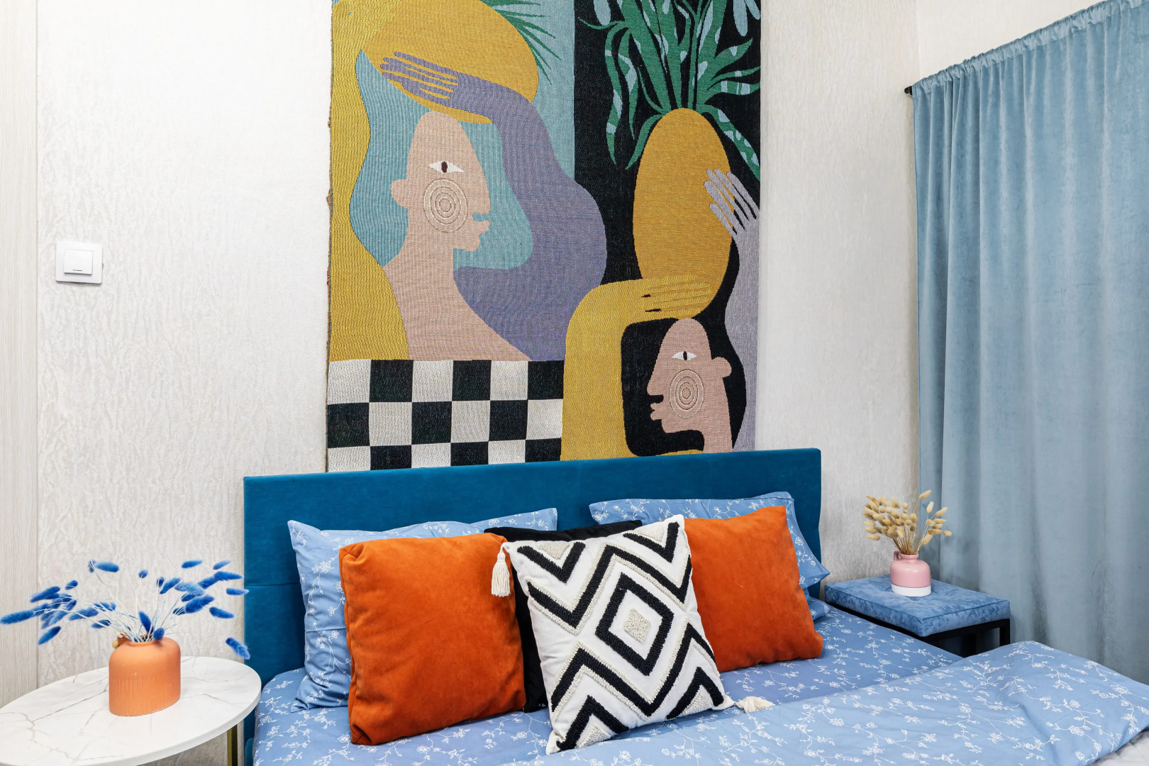 Апартаменты TatAparts двухкомнатные у Кремля