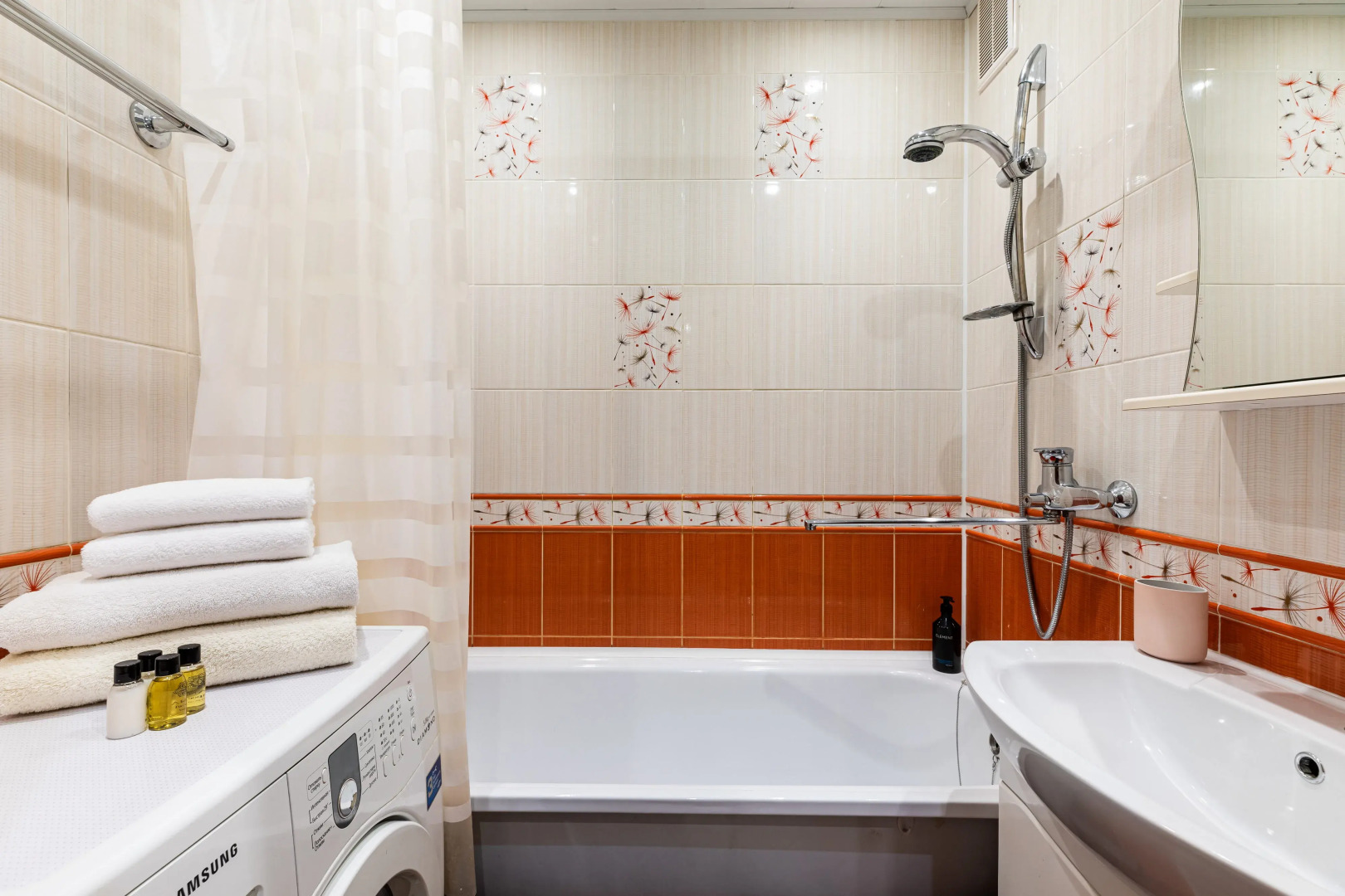 Апартаменты Уютные 2х комнатные на Спартаковской