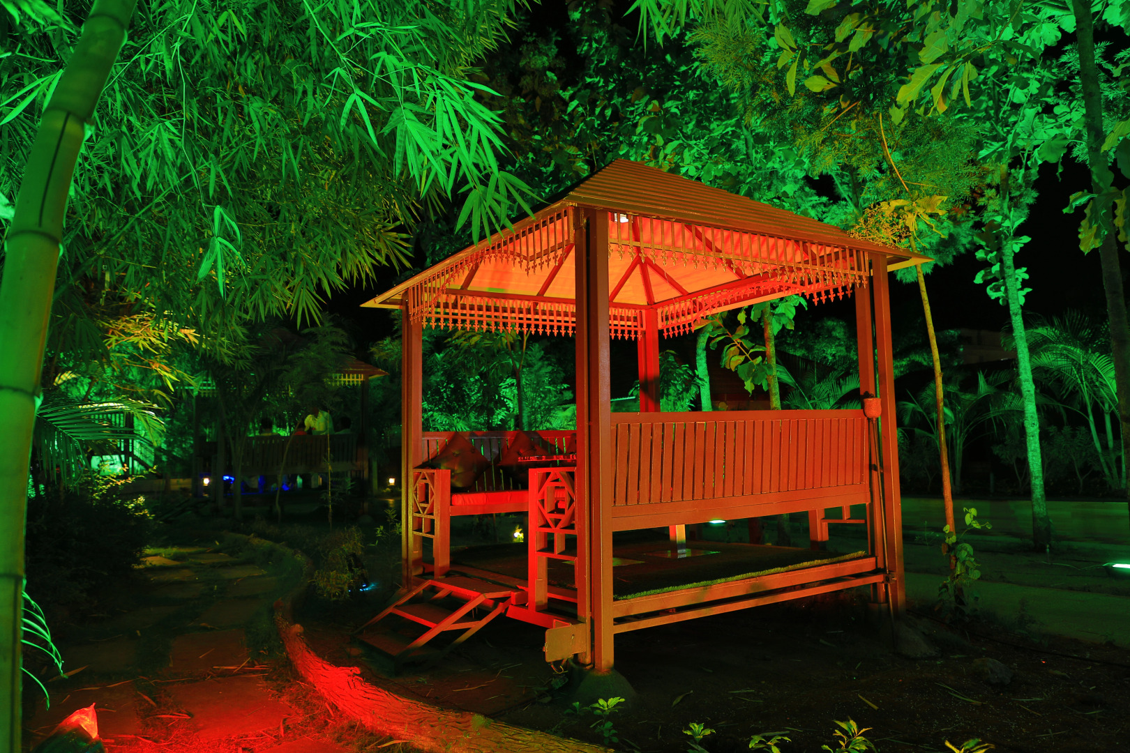 Отель Jalmahal Resort & Spa