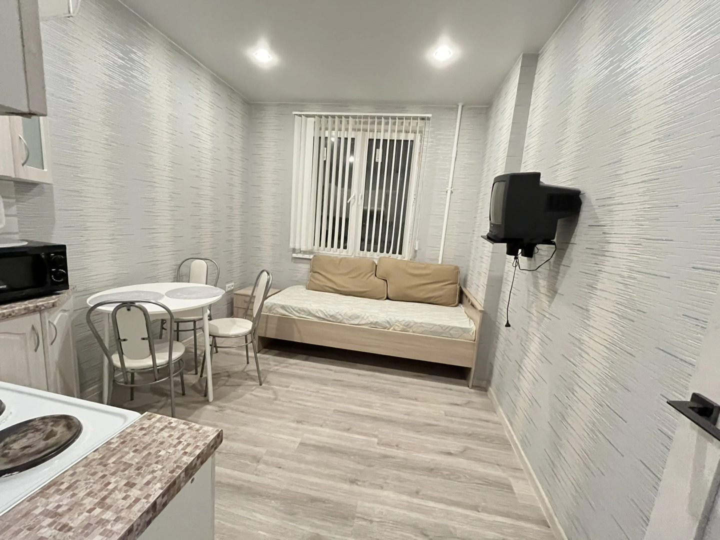 Апартаменты на Лётчика Волчкова 1