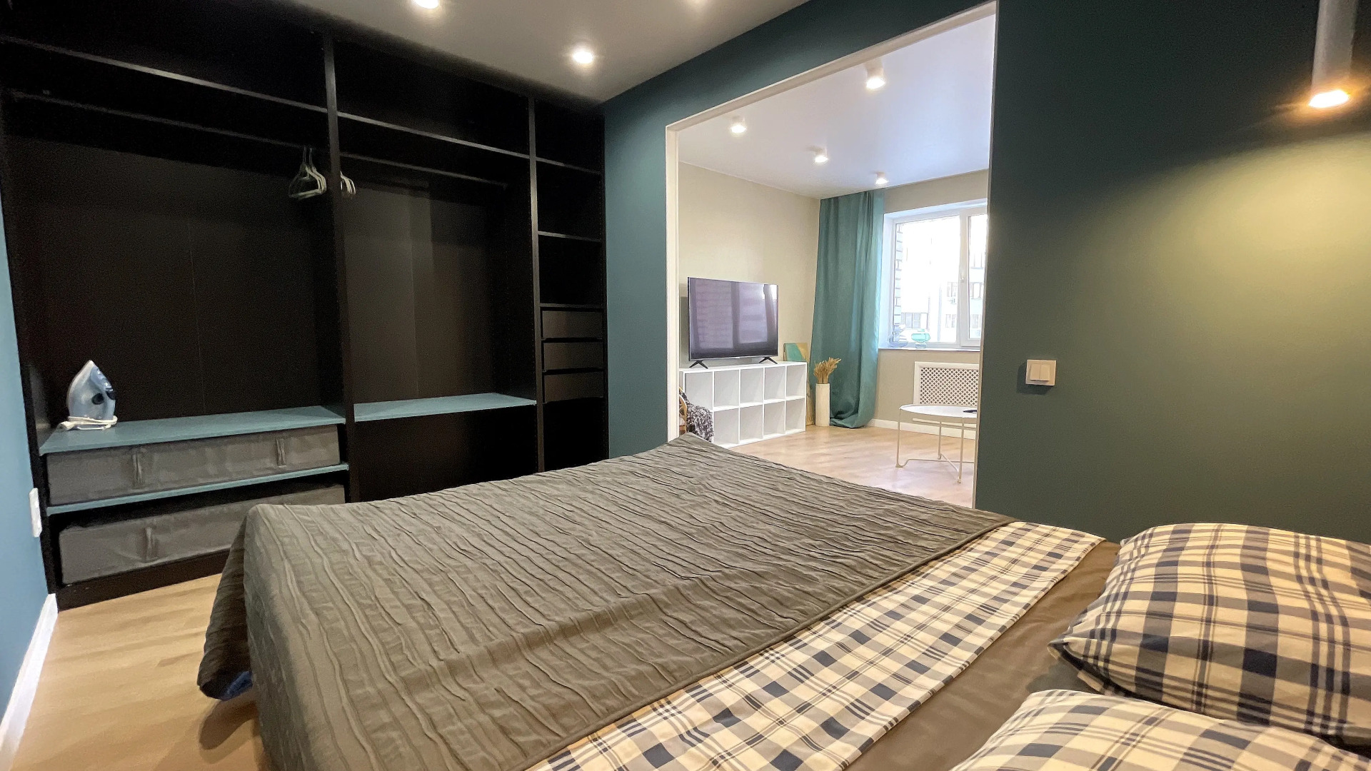 Апартаменты Стильная студия у метро на Чистопольской