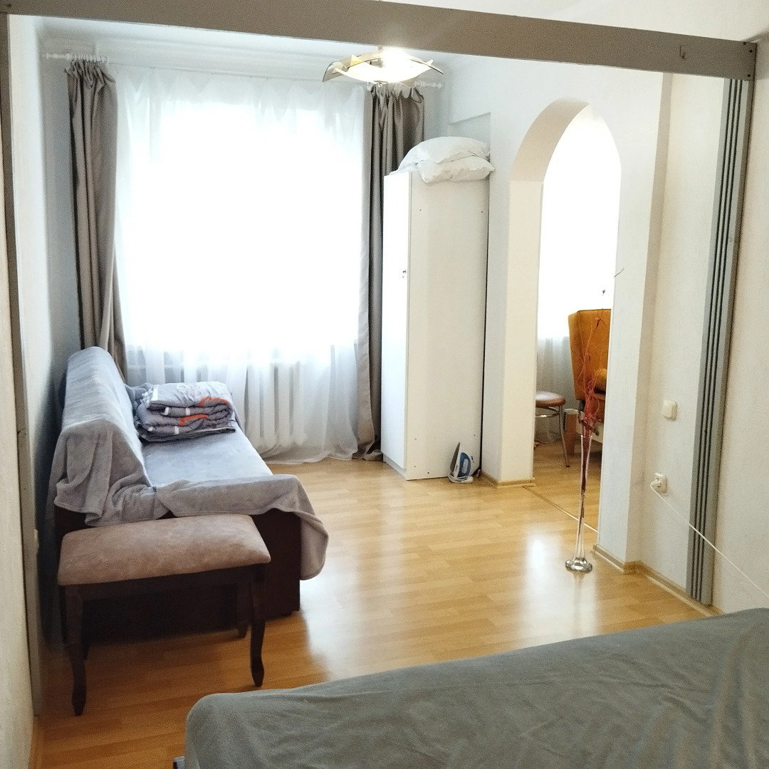 Квартира Двухкомнатная возле центра