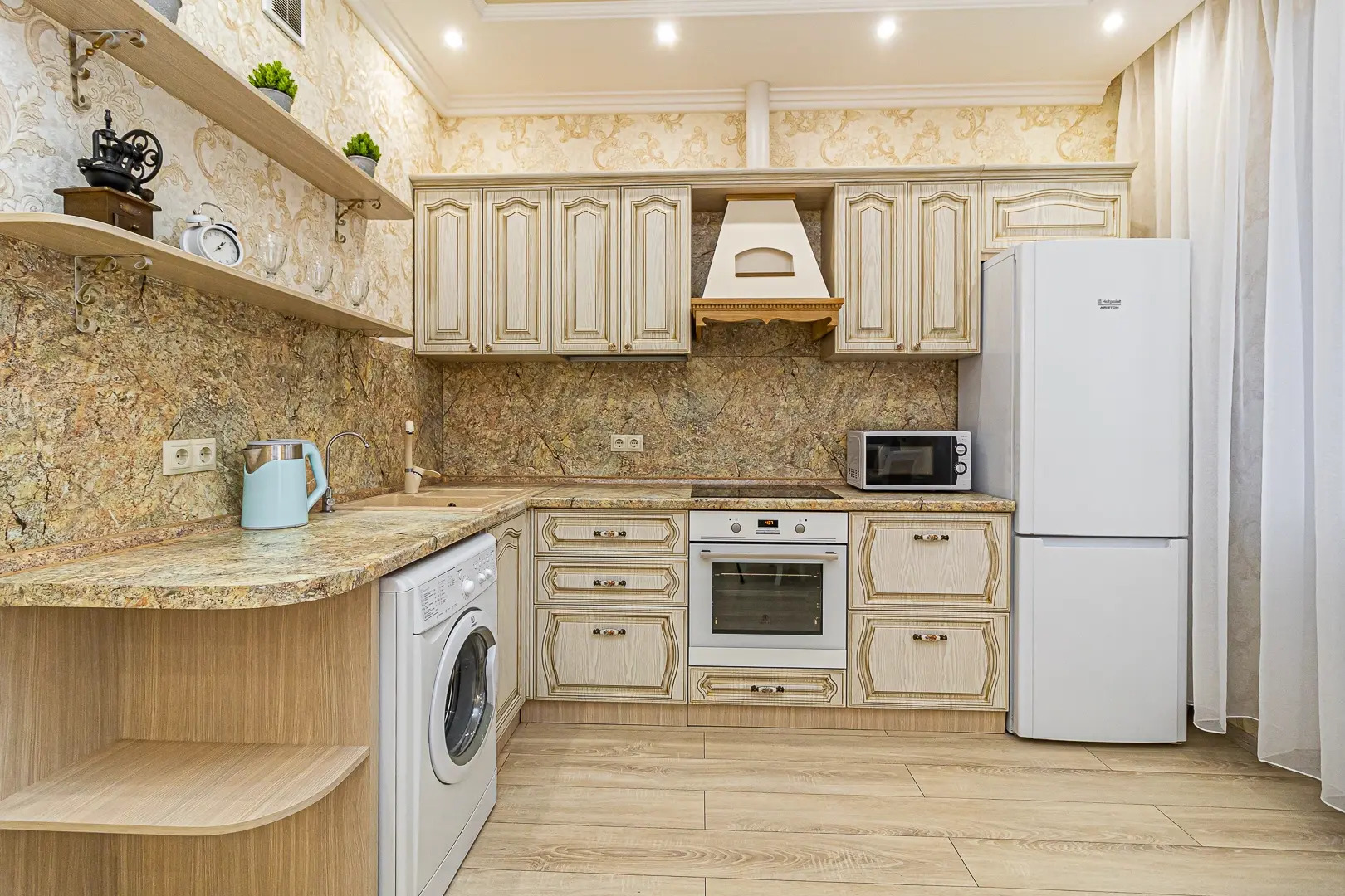 Квартира Однокомнатная на Яна Полуяна