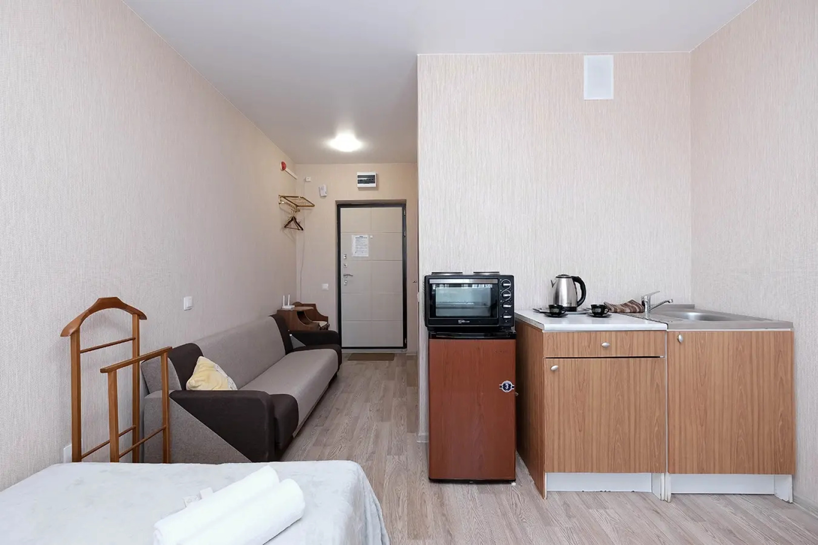 Квартира Студия на Титова255/1