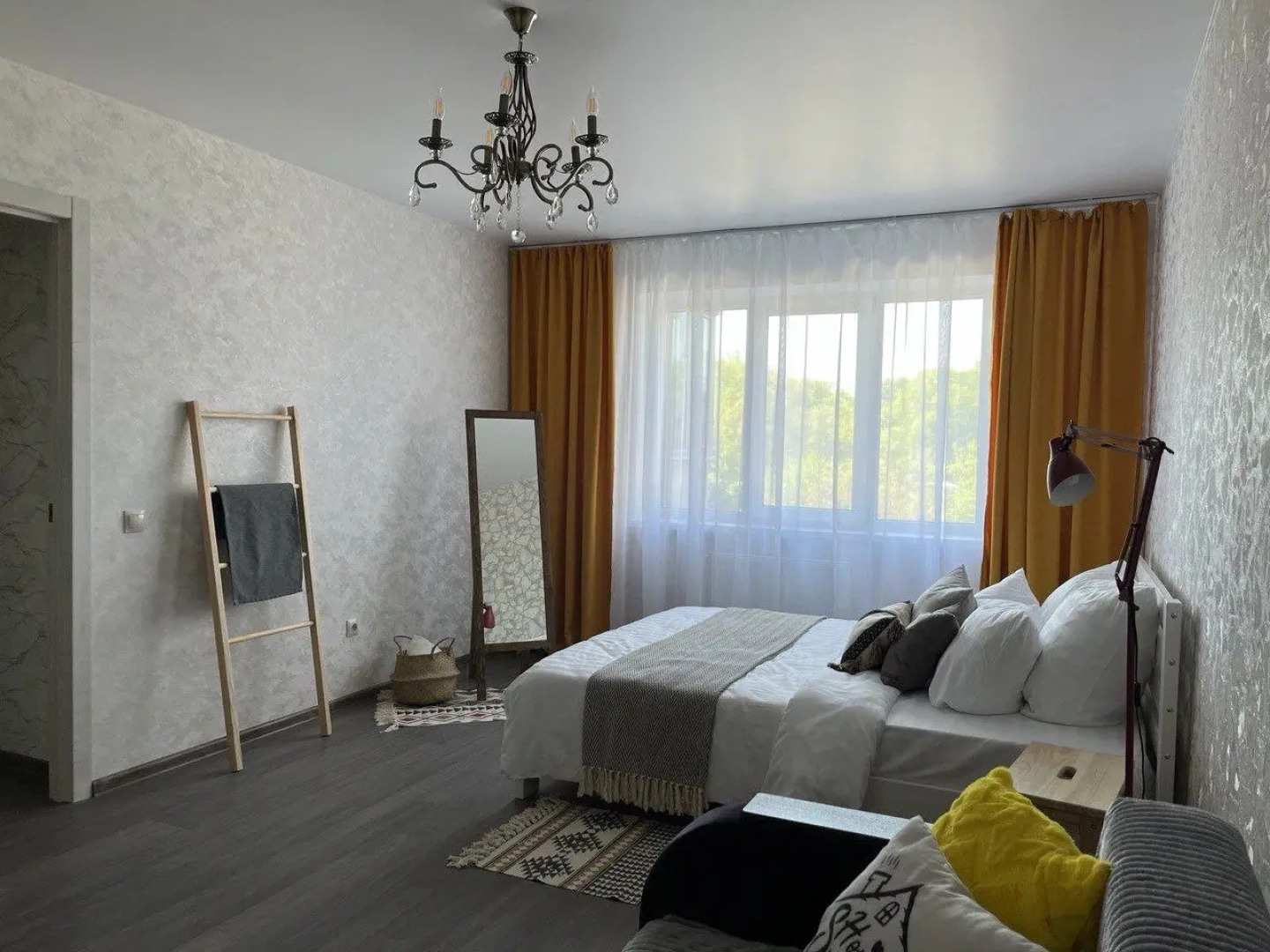 Апартаменты у Памятника Славы