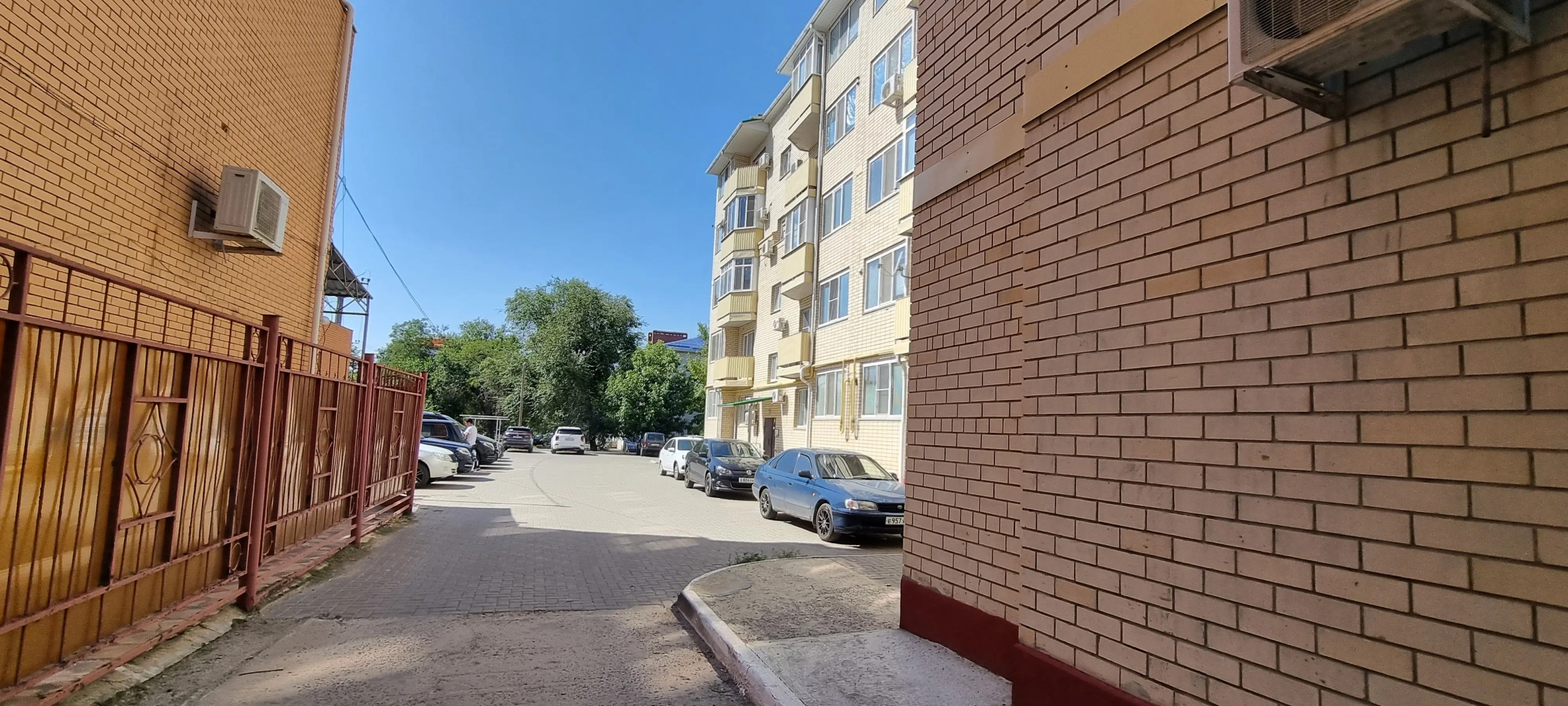 Квартира у Храма Золотая Обитель Будды Шакьямуни