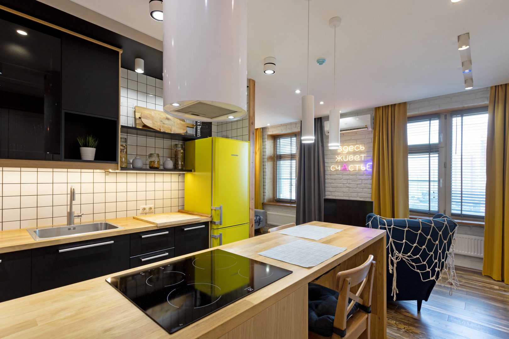 Апартаменты ArtTowerAparts 172