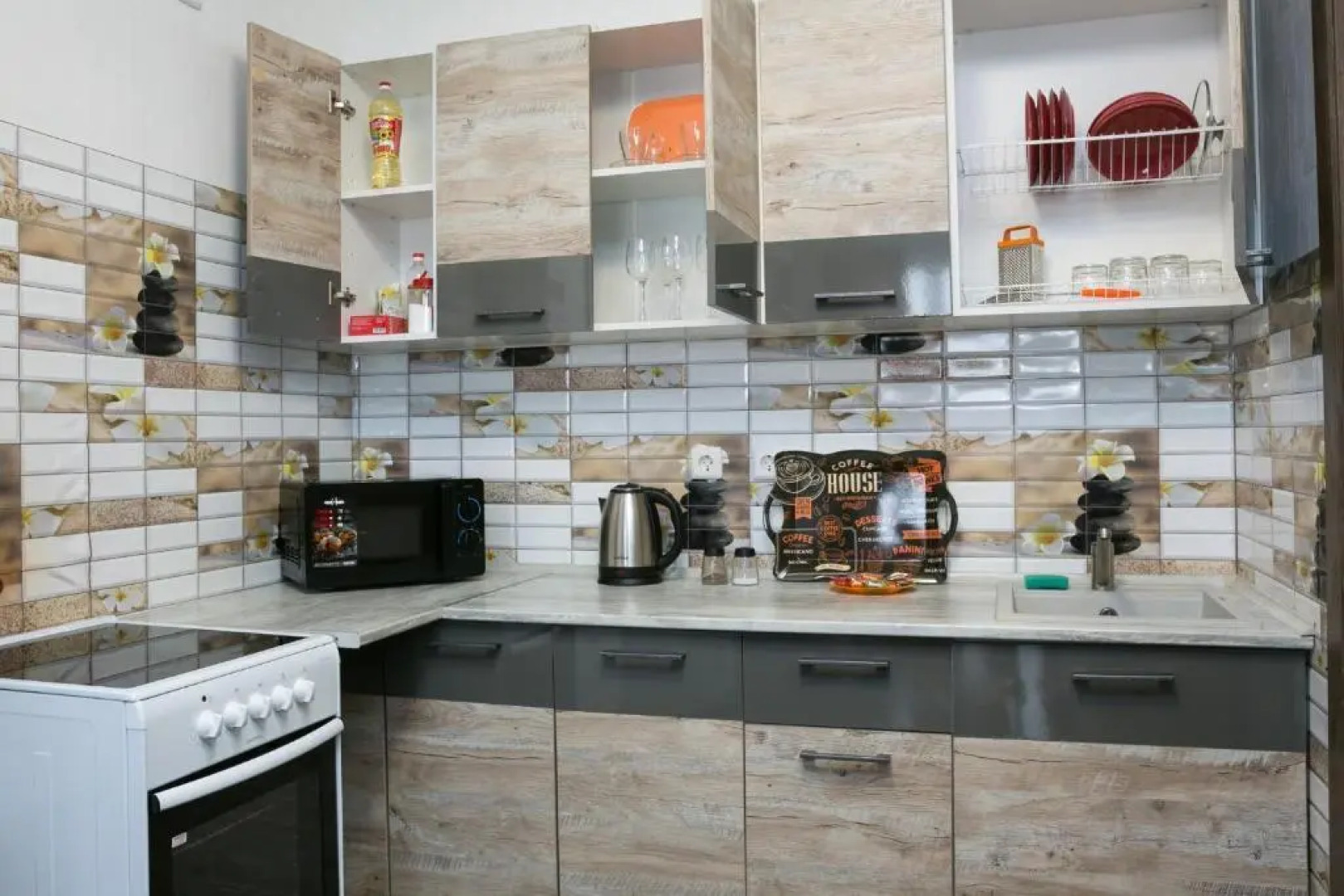 Просторные апартаменты Dayker City Apartments в ЖК Репин Парк