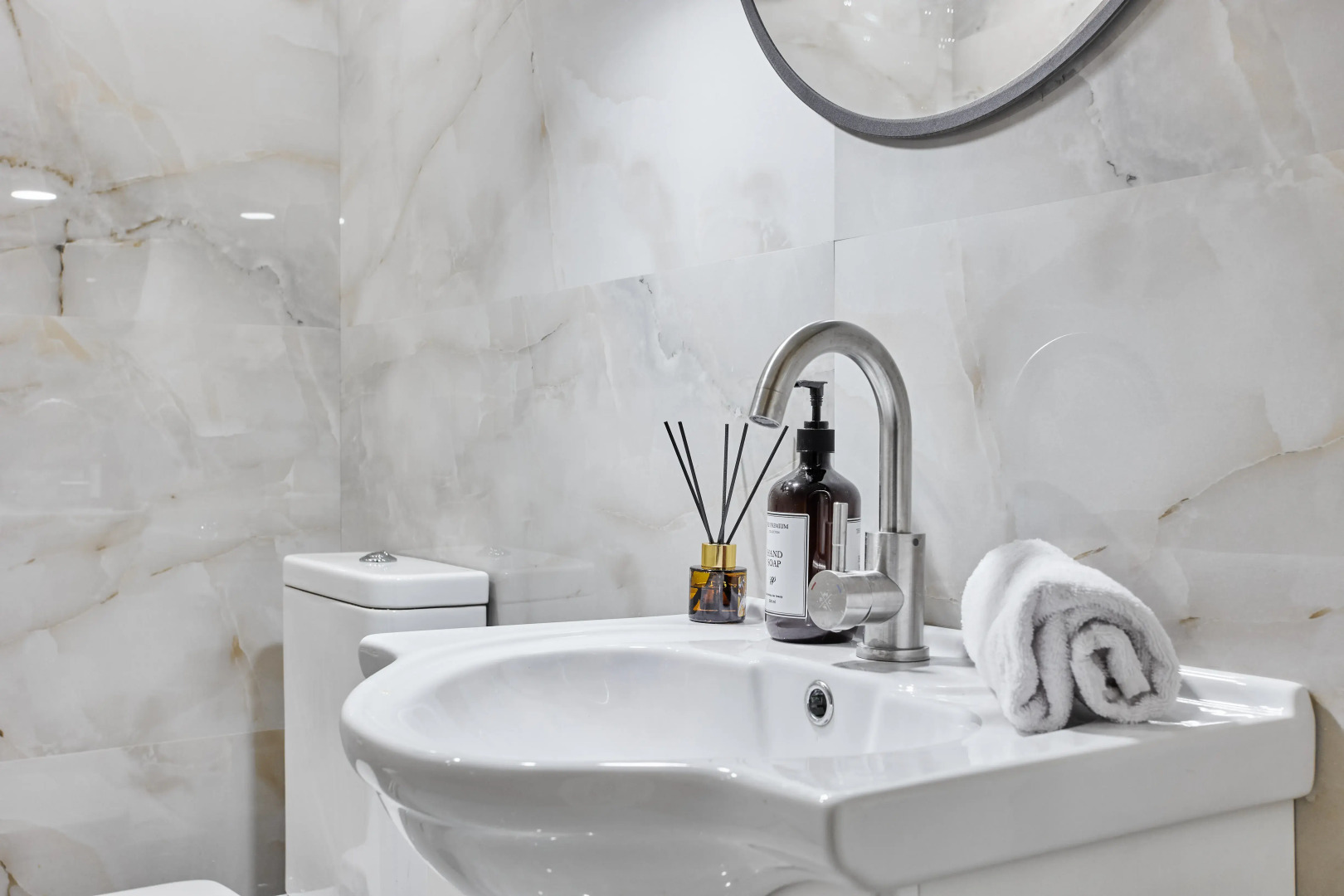 Частный дом уютный просторный GetFlat с баней для большой семьи