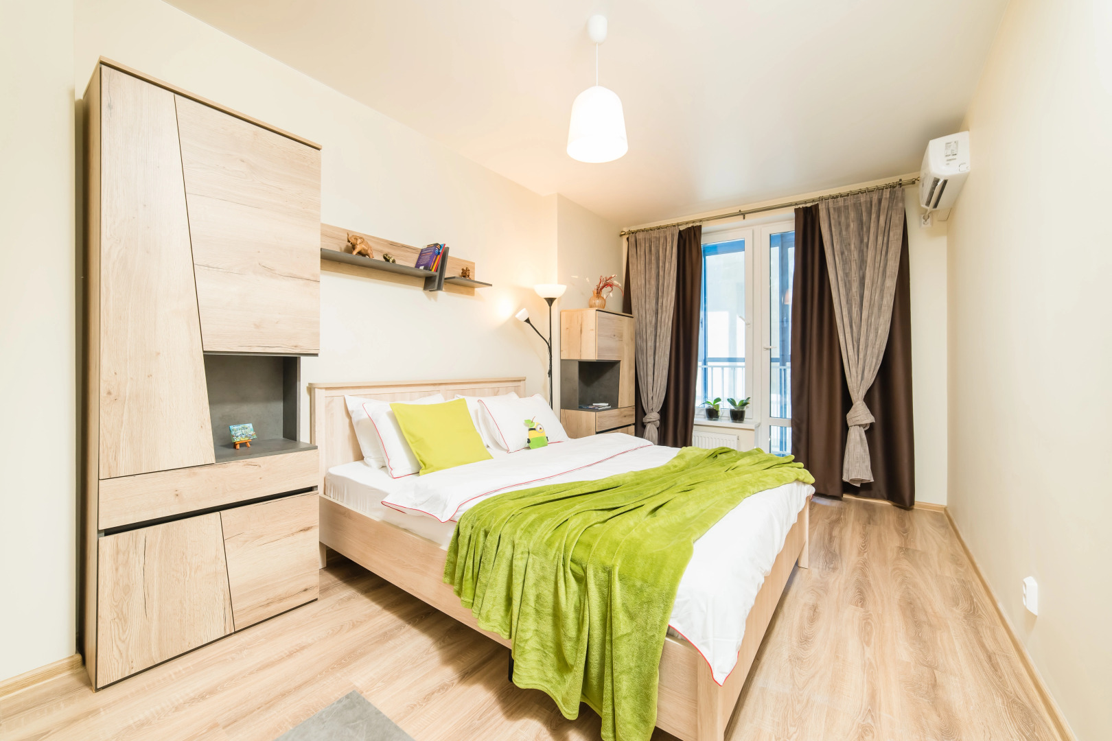 Апартаменты IQ 2