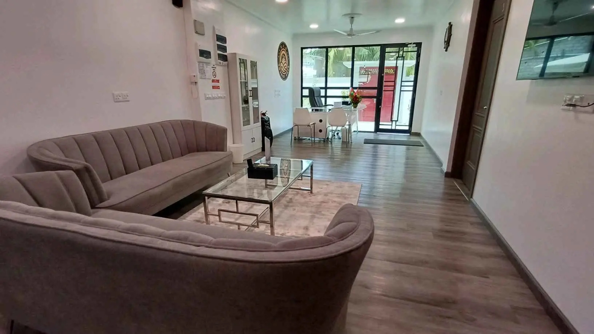 Гостевой дом SIS Tourist Villa