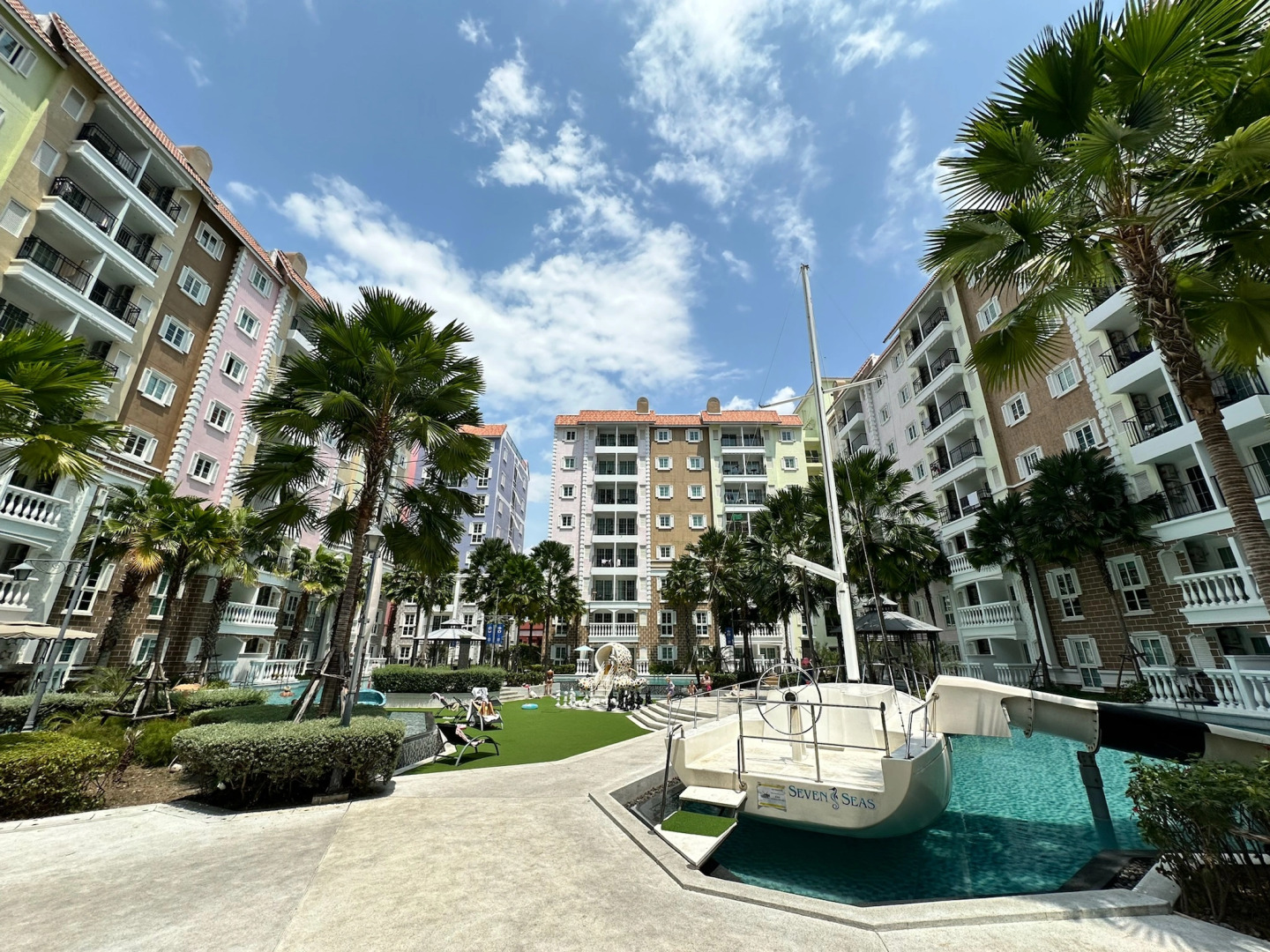 Апартаменты Seven Seas Cote D' Azur Resort