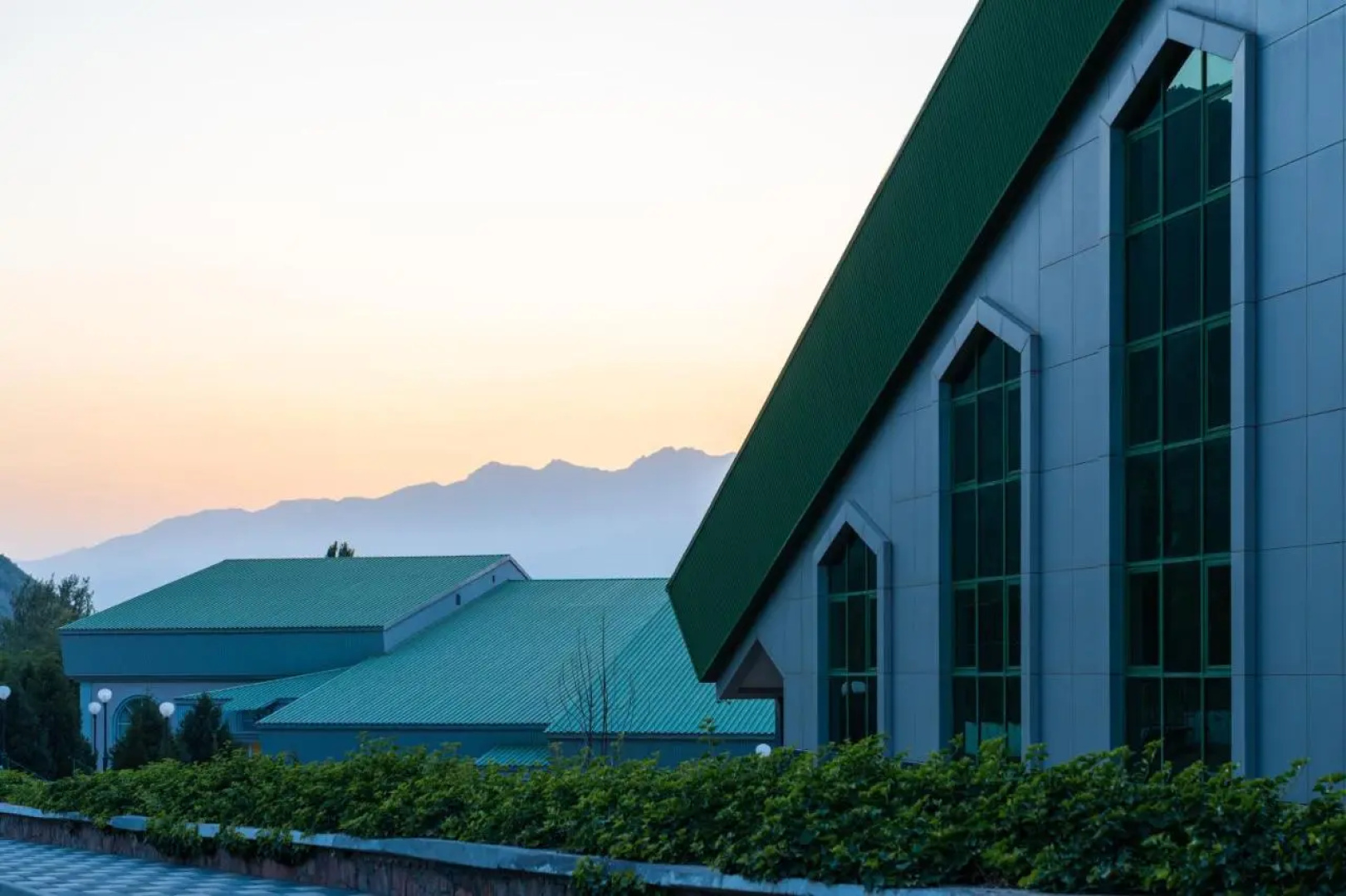 Pyramids Resorts, Charvak