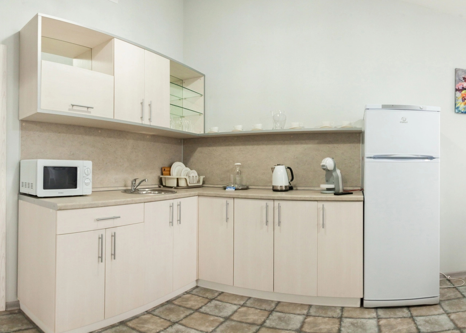 Отель А108-27 км