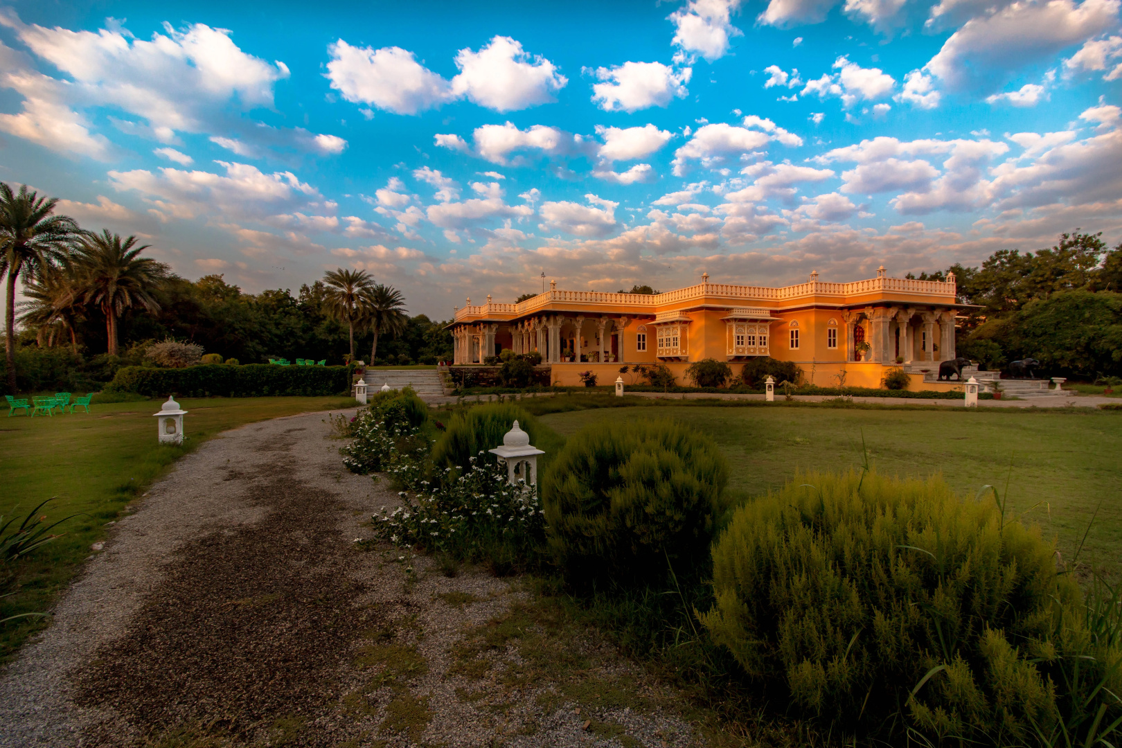 Отель Dev Shree Relais and Châteaux Luxury Deogarh
