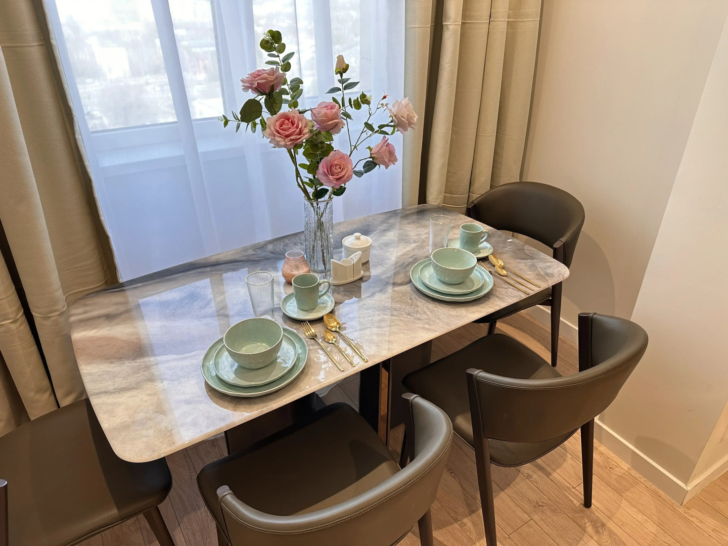 Квартира Лучшие Апартаменты Алматы Напротив ТРЦ Мега Алматы 97