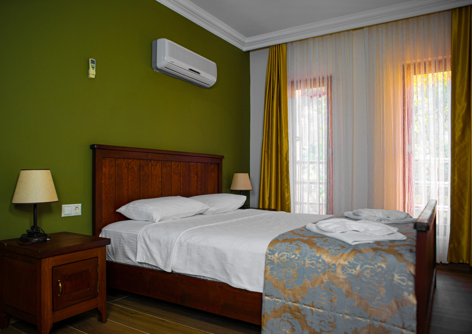 Hotel Dores Residence