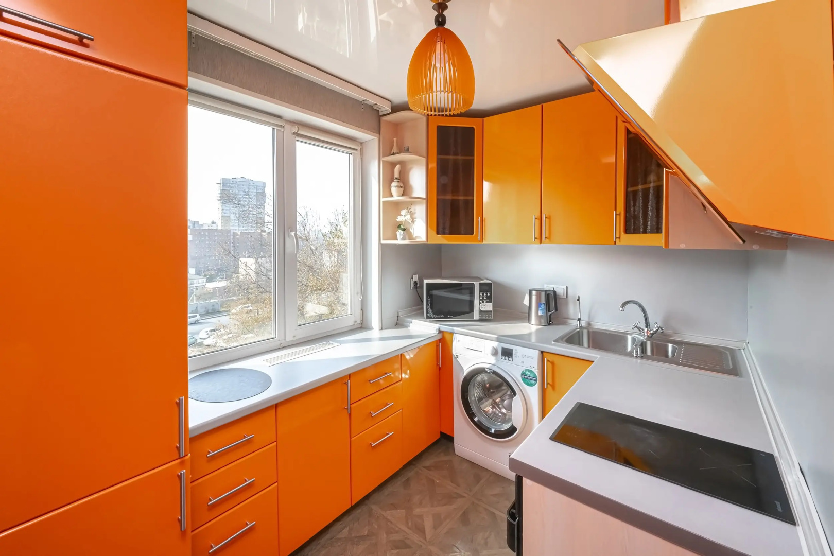 Квартира 2-х комнатная на Третьей Рабочей