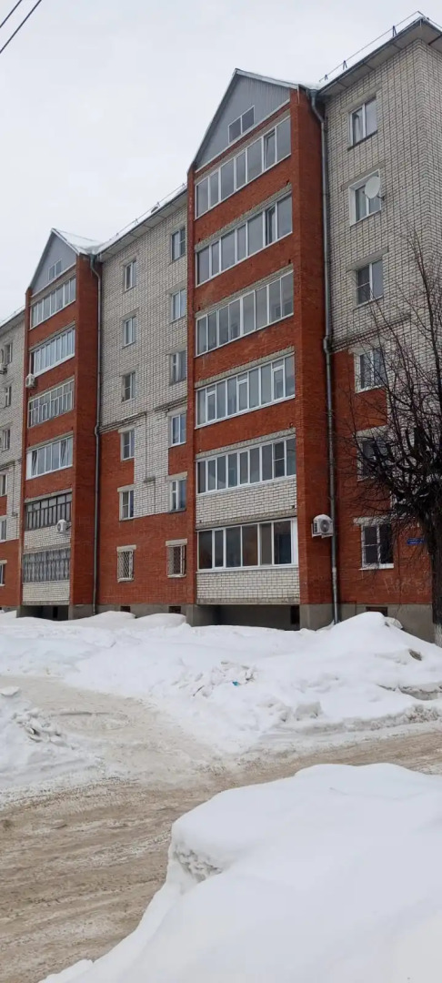 Апартаменты Современная 2 комнатная квартира в шаговой доступности от РКБ (больницы)