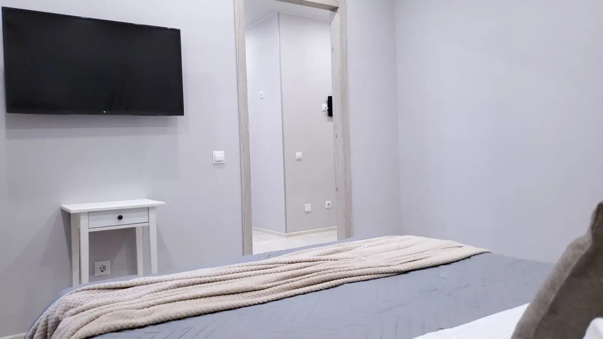 Апартаменты Panda Home в центре в ЖК Сердце Сибири