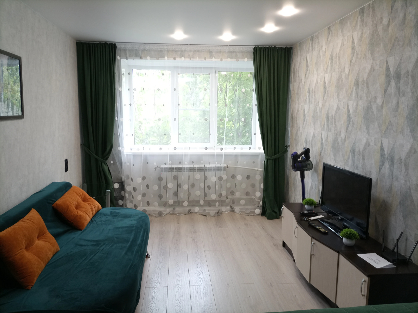 Квартира на набережной реки