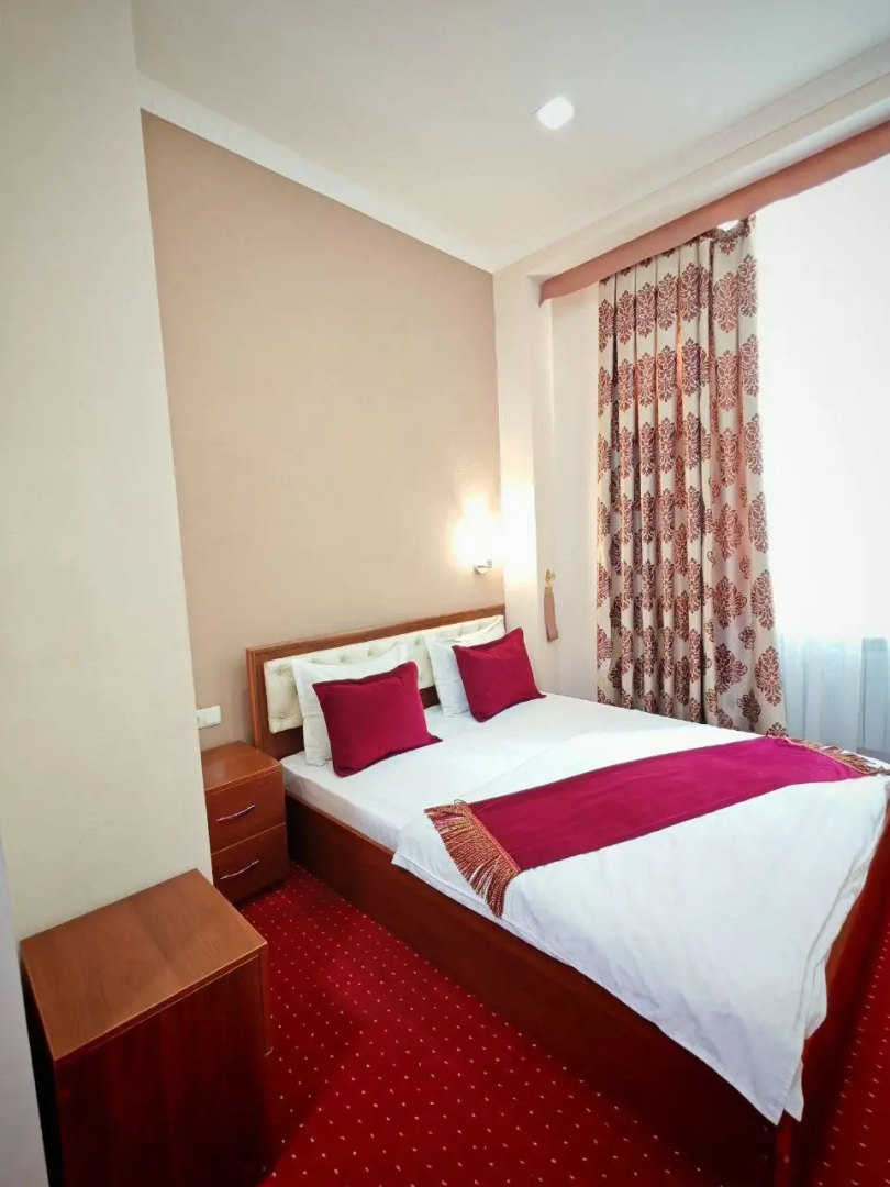 Отель Art Vesta