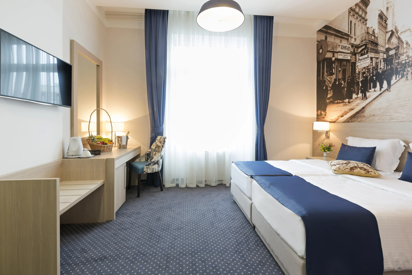Ночлег и завтрак (B&B) Five Points Square - City Center