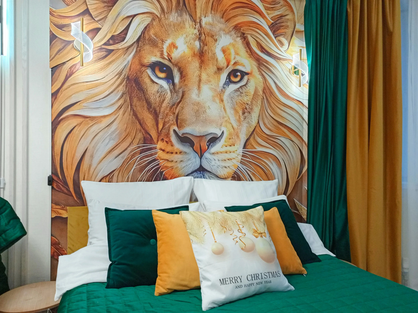 Апартаменты в Университетском Изумруд Lion Apart