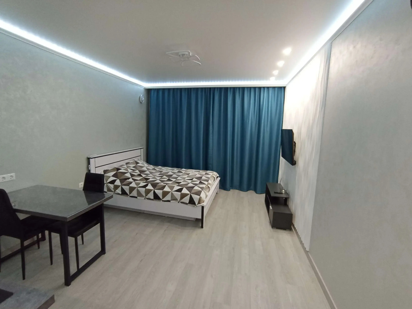 Квартира на Высотной улице 8