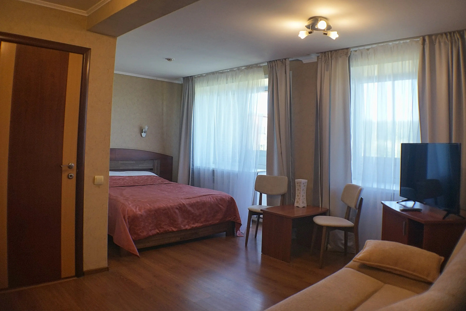 Отель Парк Прибрежный Ярбург