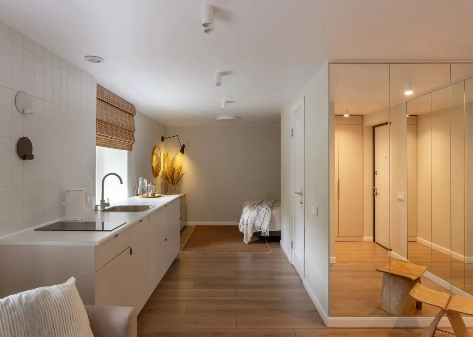 Апартаменты Душевно на Новолучанской 26.1