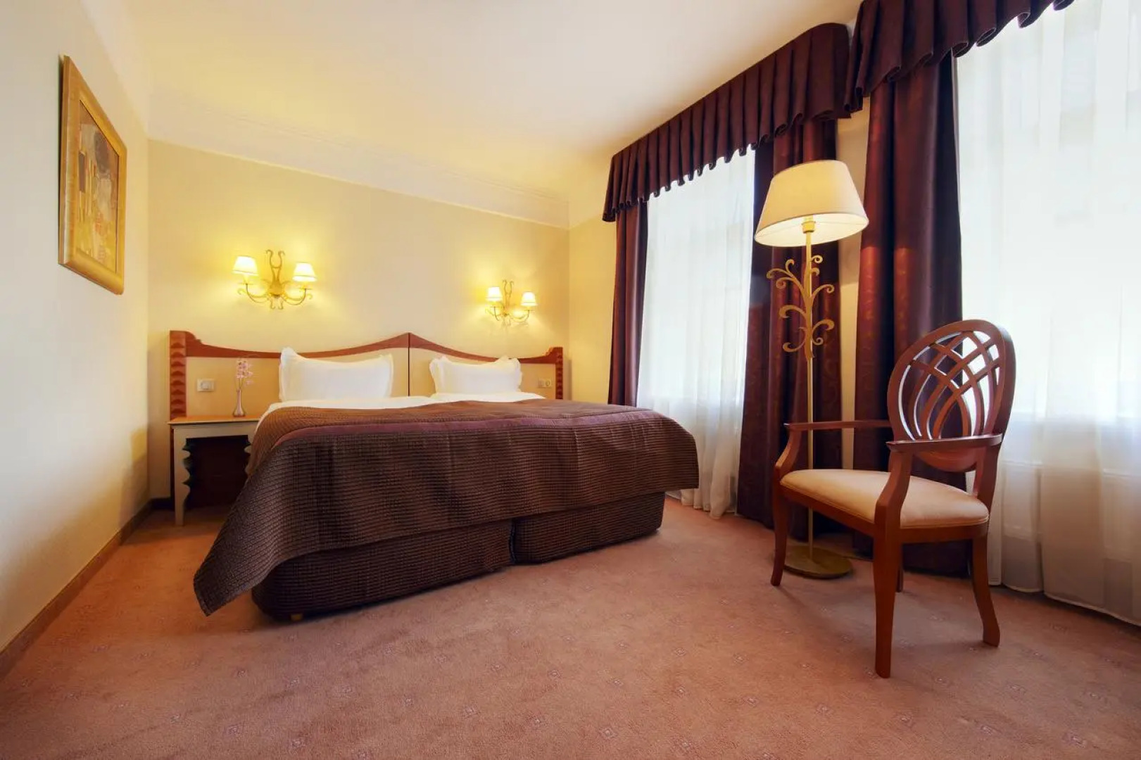 Отель Двор Подзноева - Главный Корпус