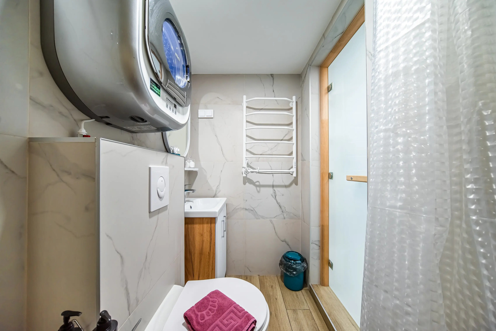 Апартаменты iRon Cat Кузнечный у Невского Проспекта