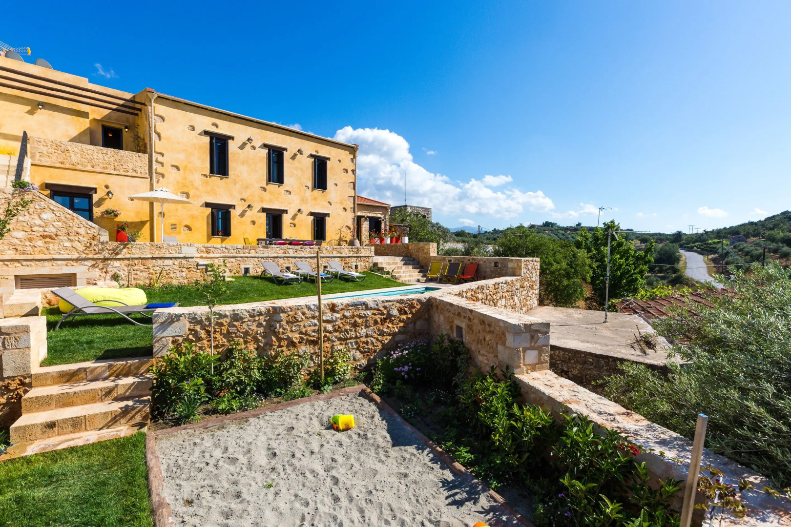 Вилла Erondas Cretan Country Villas