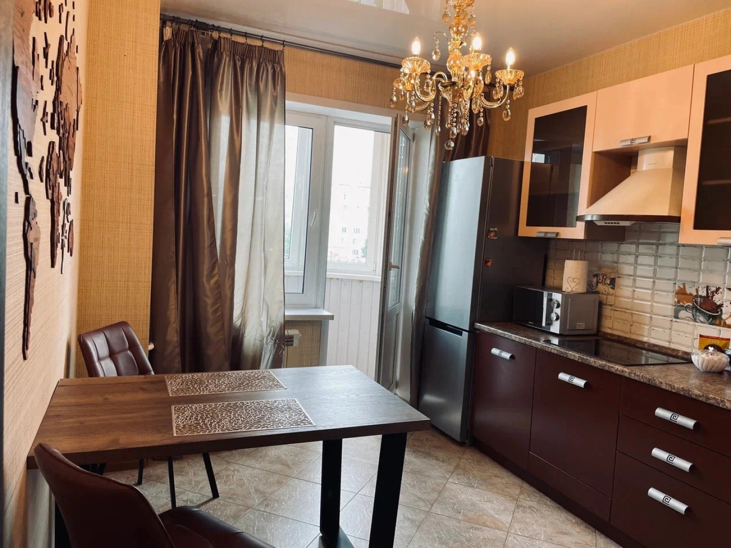 Квартира Стильная и Яркая на Революционной