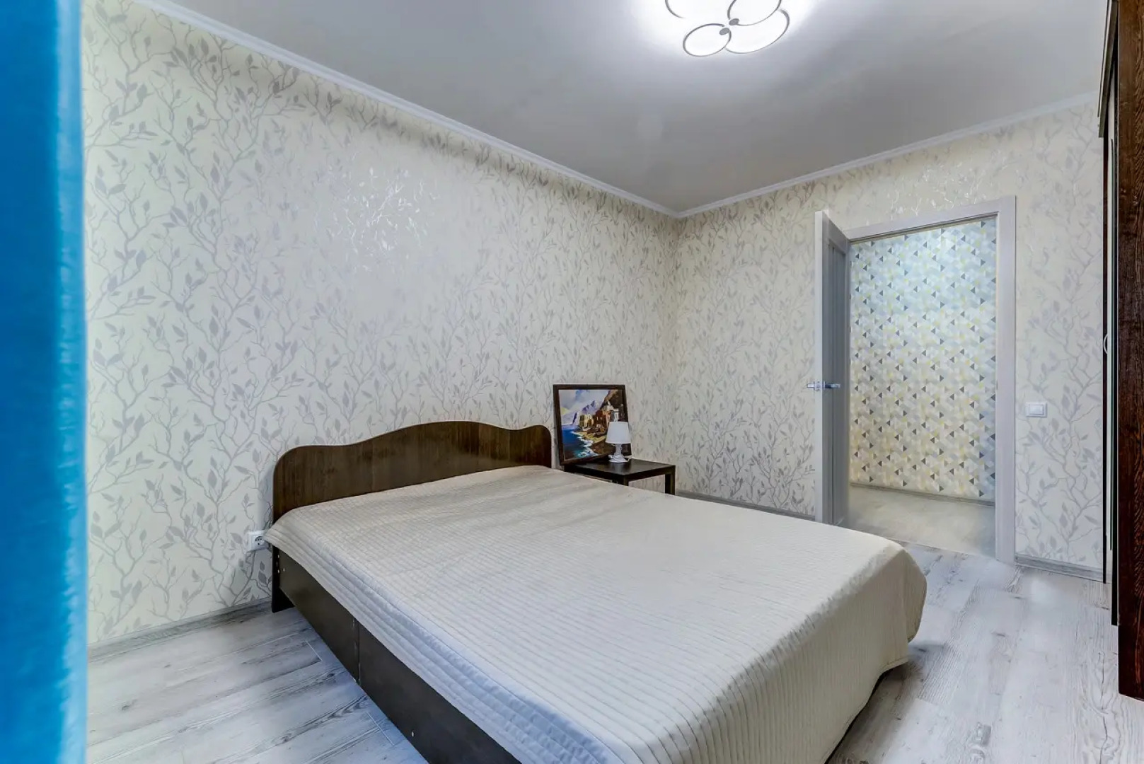 Апартаменты на Кржижановского 7