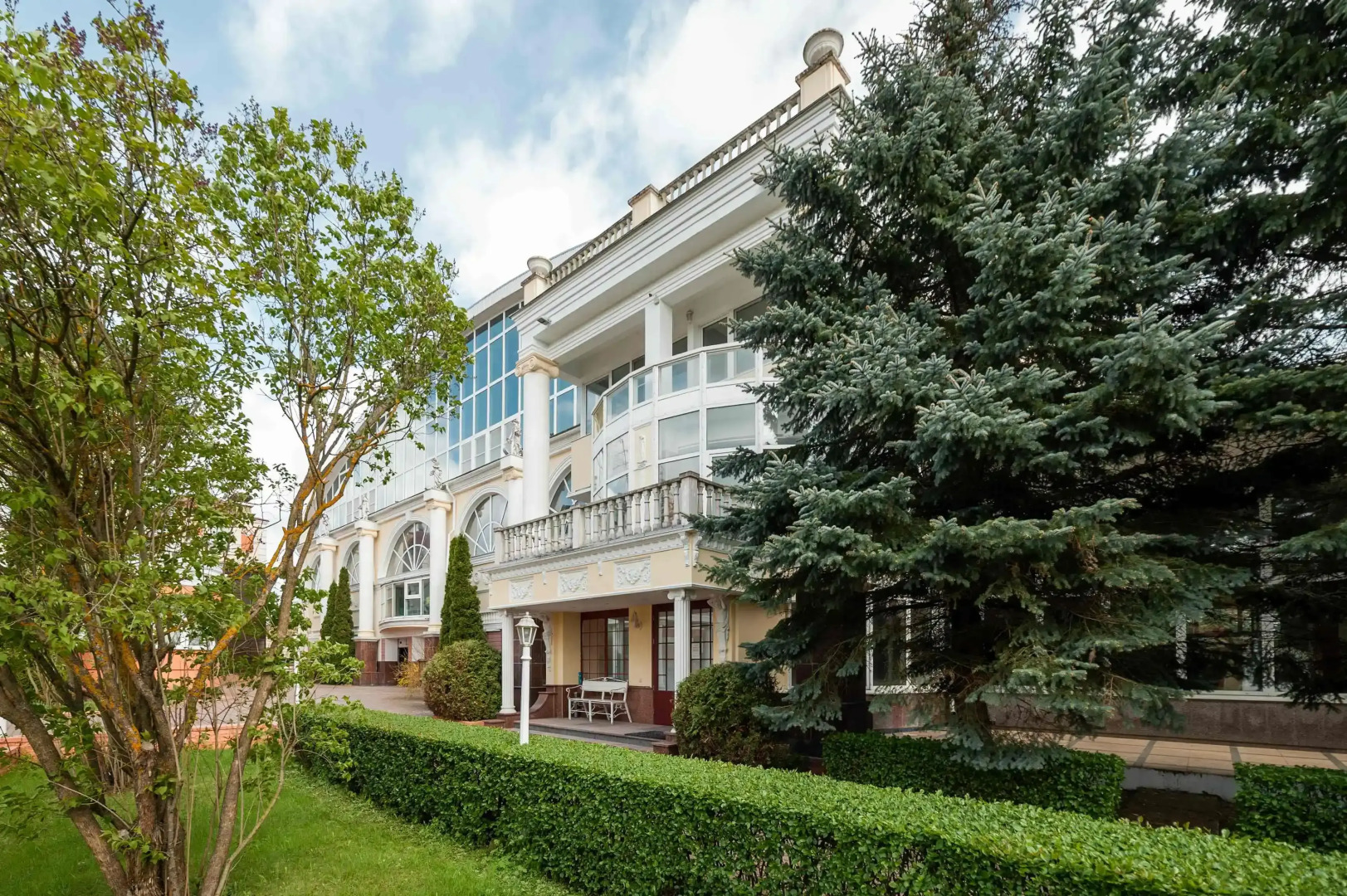 Вилла Аксиньино