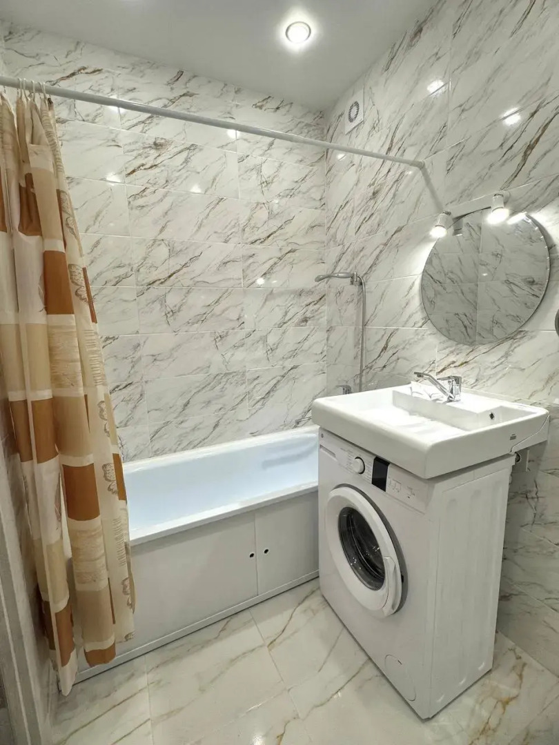 Апартаменты SutkiVIP (СуткиВИП) на ул.  Шмидта 3