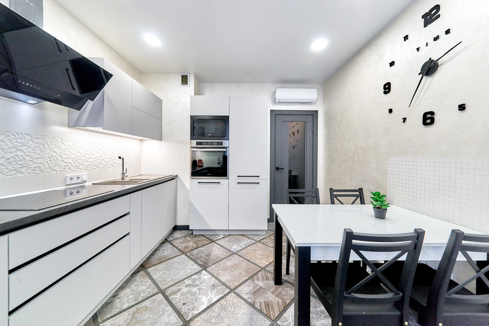 Апартаменты Kvartira na Timiryazeva 8