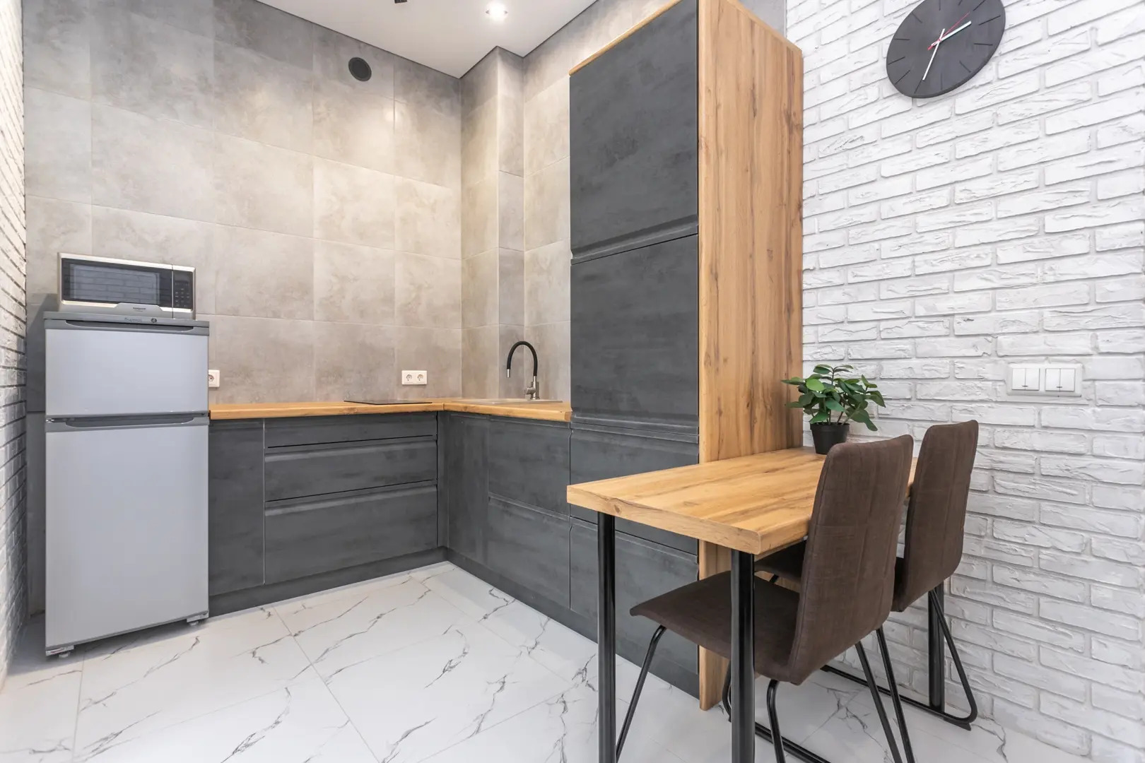 Апартаменты Лофт в ЖК Эрмитаж (Горсовет, Планета)