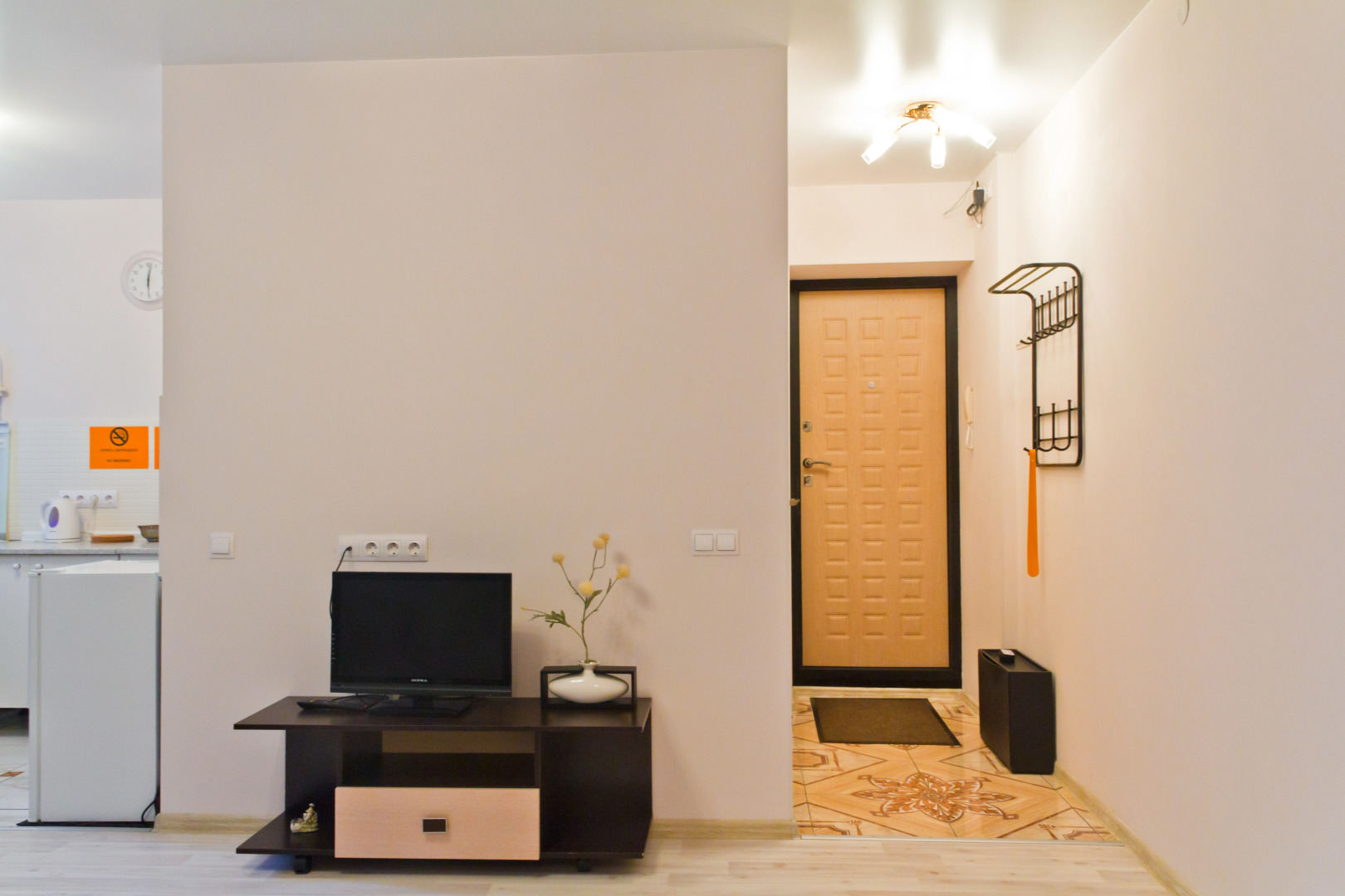 Апартаменты АЛЛиС-ХОЛЛ Малышева 73а