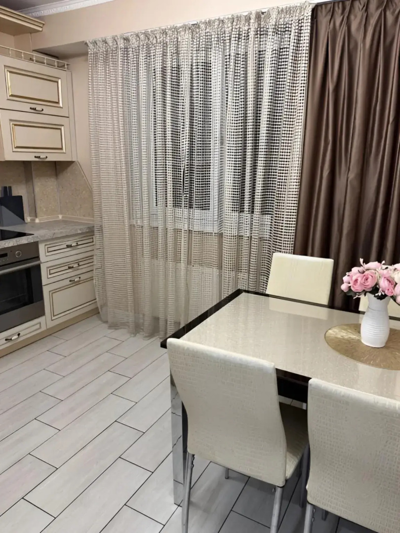 Квартира Двухкомнатная в Элитном Доме