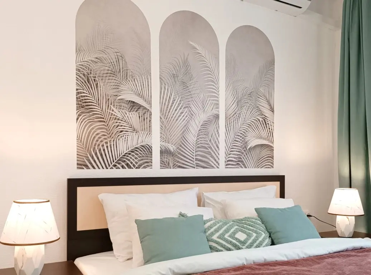 Апартаменты Joy сети DeNewHome в Центре Левого Берега