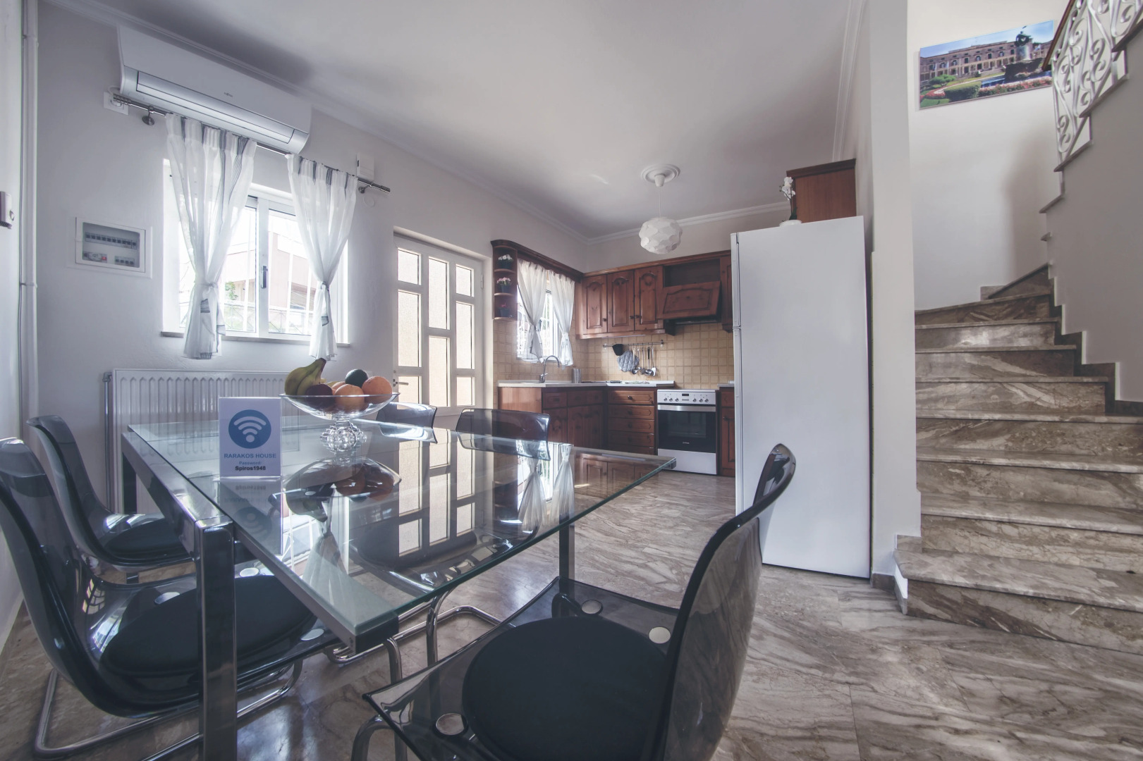 Апартаменты Rarakos Houses