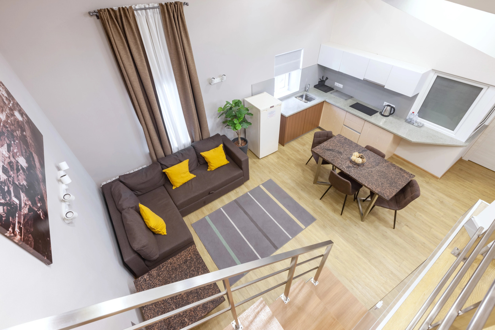 Отель Фурор