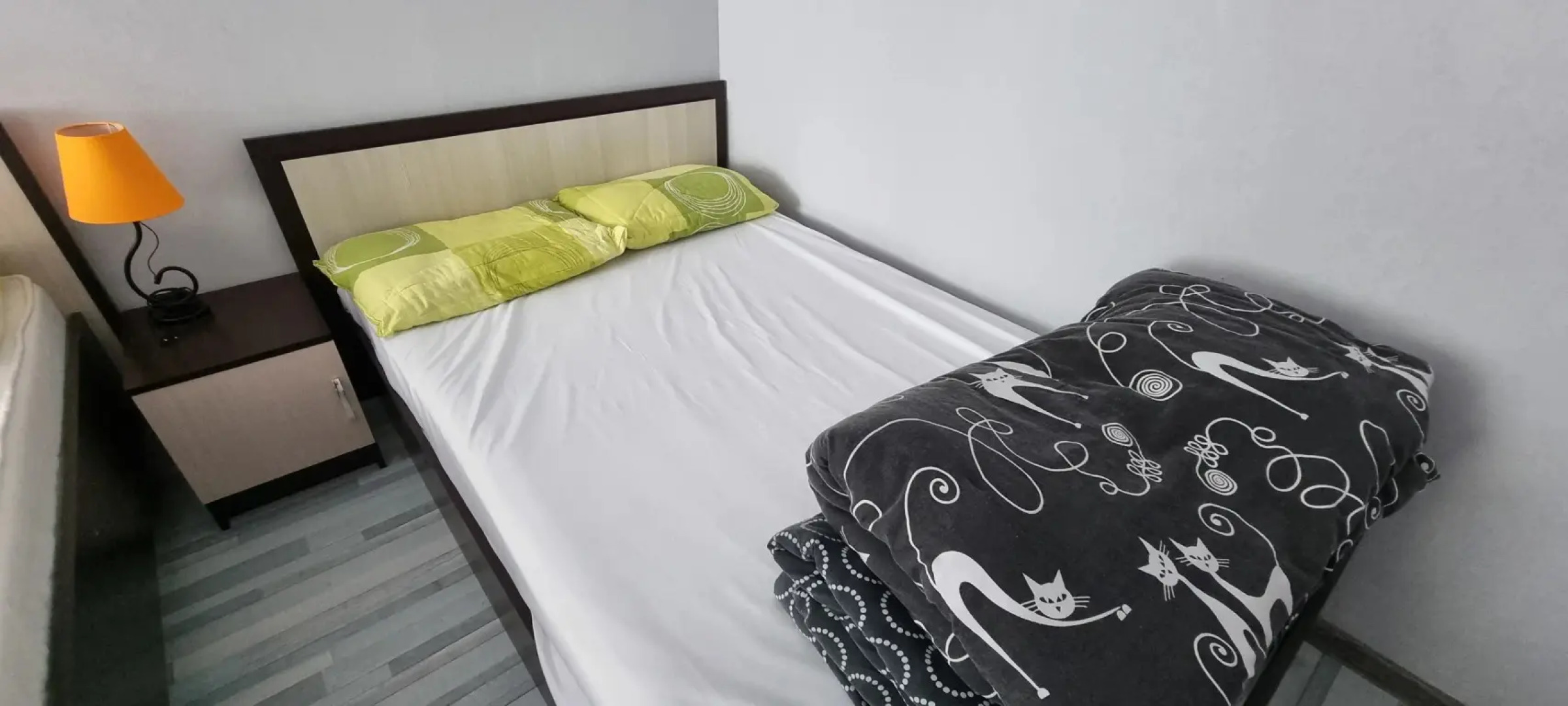 Апартаменты двухкомнатные N17 в центре