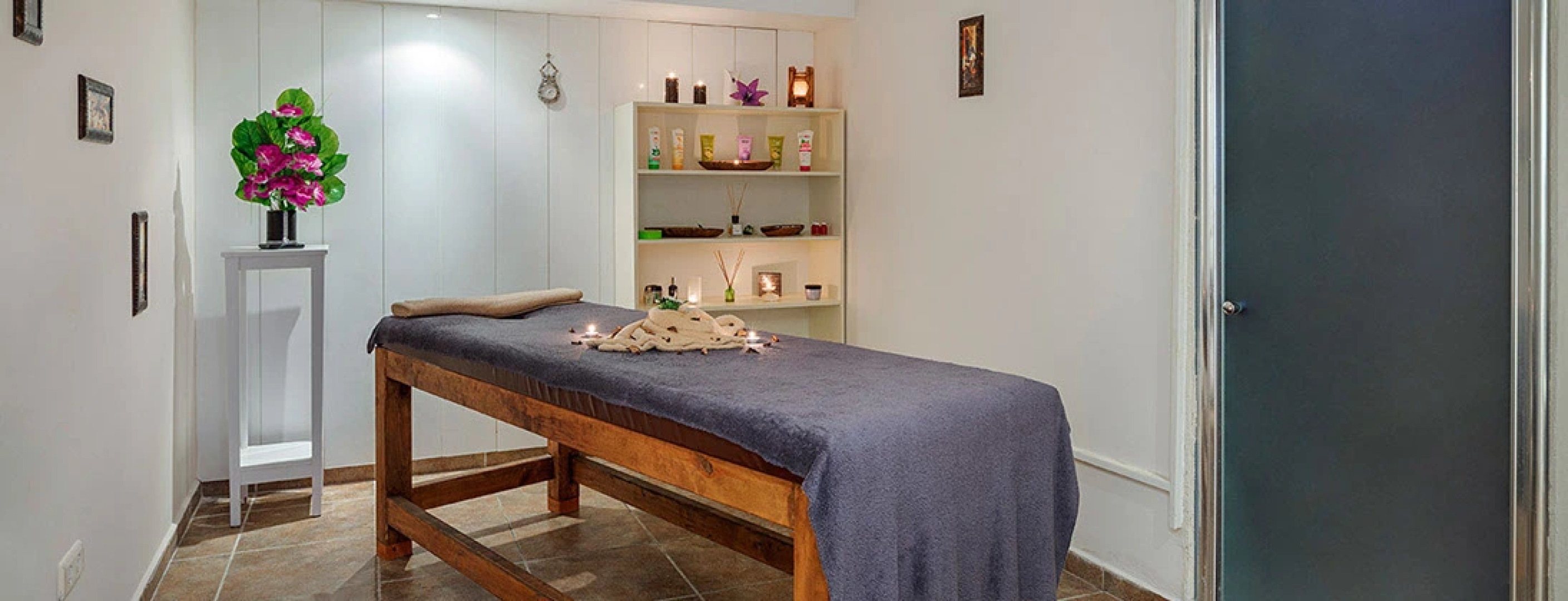 Отель Senza Grand Santana