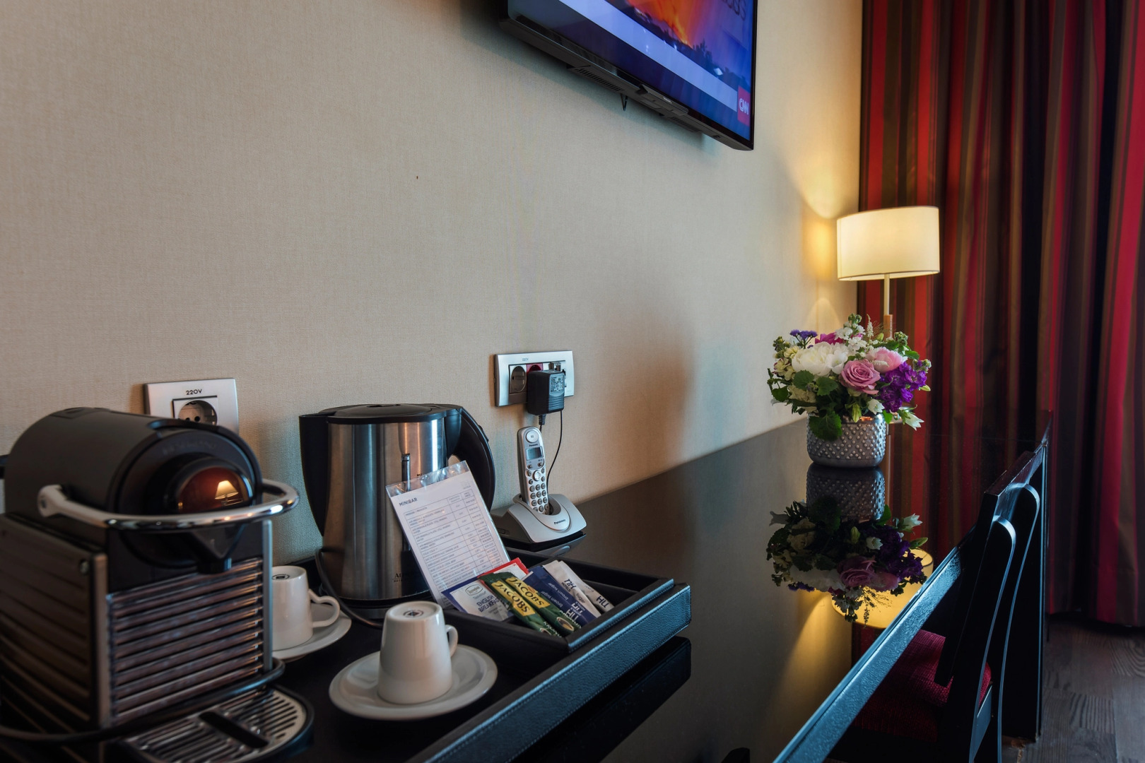 Отель CH Bucharest